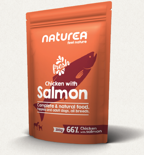 Naturea Chicken with Salmon Grain Free Puppy and Adult натурална храна за подрастващи и израснали кучета Пилешко със Сьомга 300г пауч