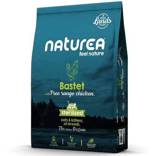 Naturea Lands Bastet Grain free супер премиум храна за котки със 75% Пилешко месо 5,5кг