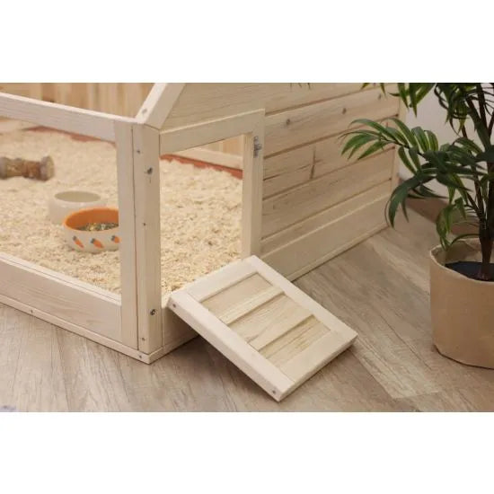 Kerbl Luxury wooden home for Guinea pigs Луксозен дървен дом за Морски свинчета 114х76х40см