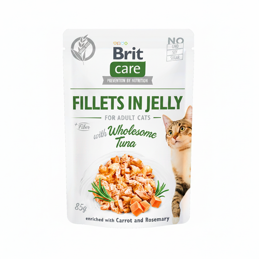Brit Care Fillets in Jelly with Wholesome Tuna 85g на бял фон